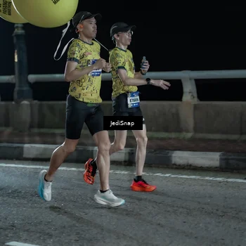 Runner Photo 5918415