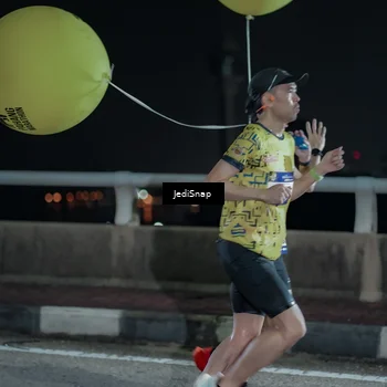 Runner Photo 5918438