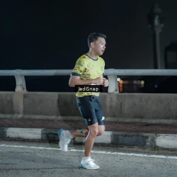 Runner Photo 5918441