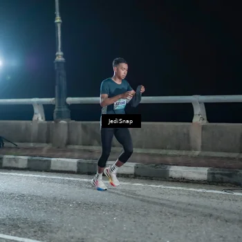 Runner Photo 5918466