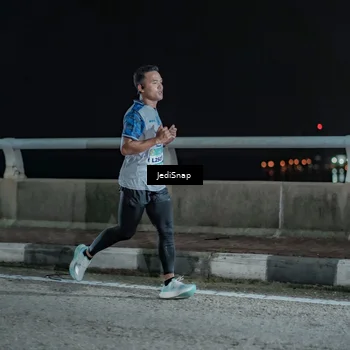 Runner Photo 5918497