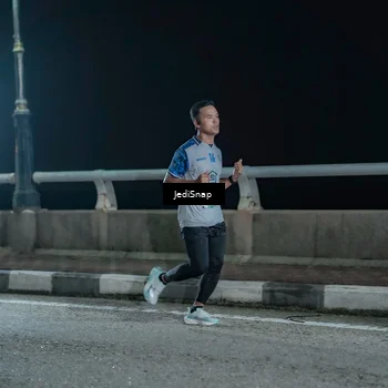 Runner Photo 5918501