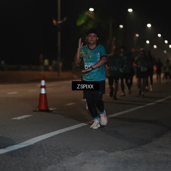 Runner Photo 5918522