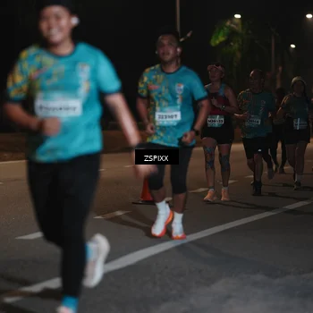 Runner Photo 5918541