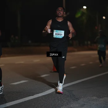 Runner Photo 5918623