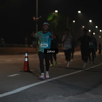 Runner Photo 5918639