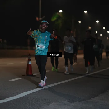 Runner Photo 5918649