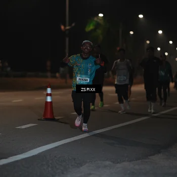 Runner Photo 5918656