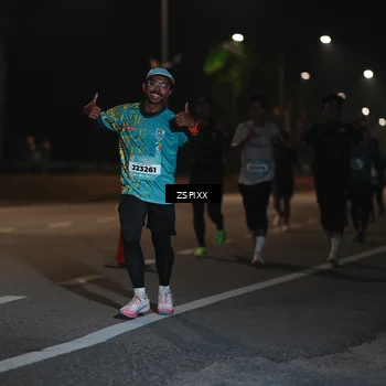 Runner Photo 5918659