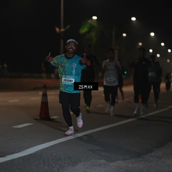 Runner Photo 5918664