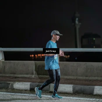 Runner Photo 5918666