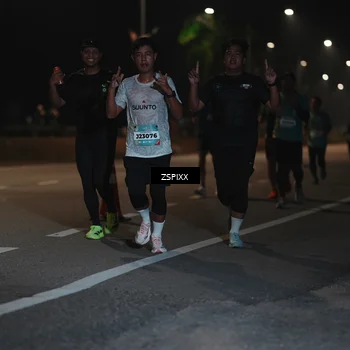 Runner Photo 5918680