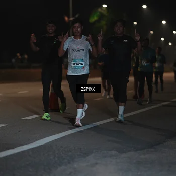Runner Photo 5918684