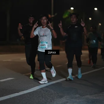 Runner Photo 5918685