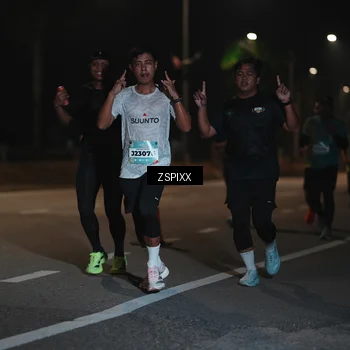Runner Photo 5918695