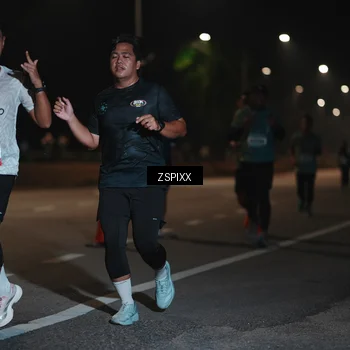 Runner Photo 5918699