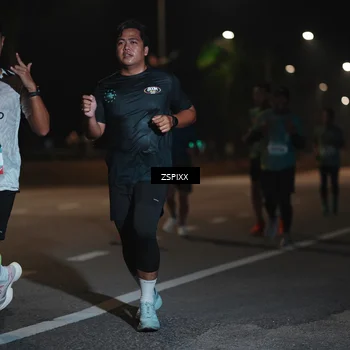 Runner Photo 5918722