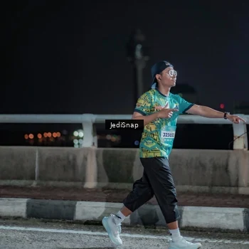 Runner Photo 5918728