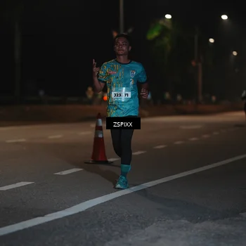 Runner Photo 5918746