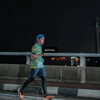 Runner Photo 5918748