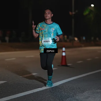 Runner Photo 5918763