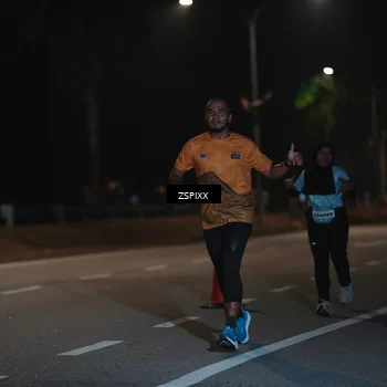 Runner Photo 5918779