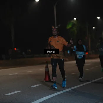 Runner Photo 5918791