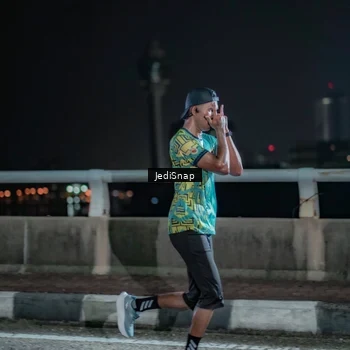 Runner Photo 5918800