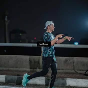 Runner Photo 5918814