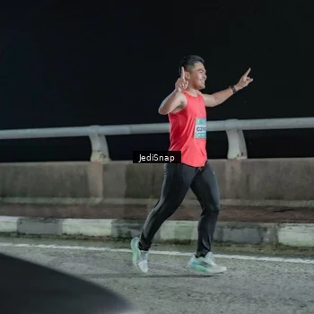 Runner Photo 5918823