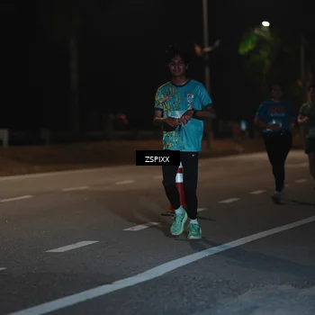 Runner Photo 5918837