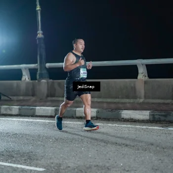 Runner Photo 5918849