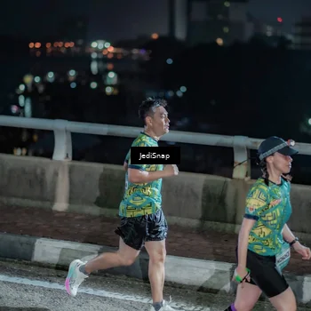 Runner Photo 5918876