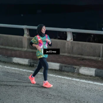 Runner Photo 5918878