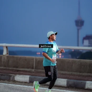 Runner Photo 5918884