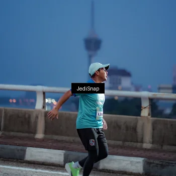 Runner Photo 5918899