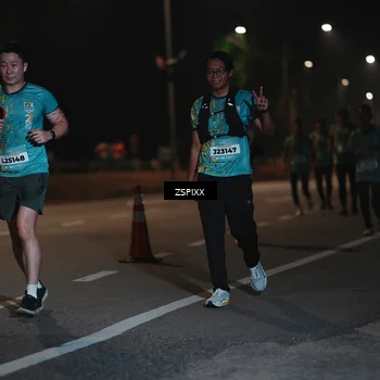 Runner Photo 5918912