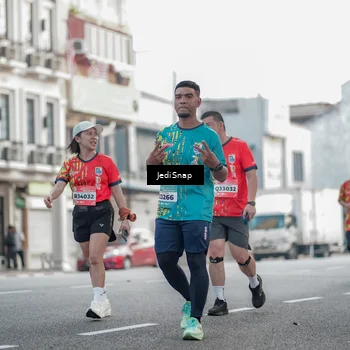 Runner Photo 5918921