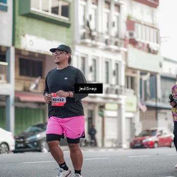 Runner Photo 5918937