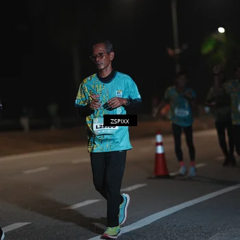 Runner Photo 5918989