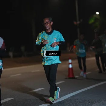 Runner Photo 5918995