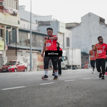Runner Photo 5918998