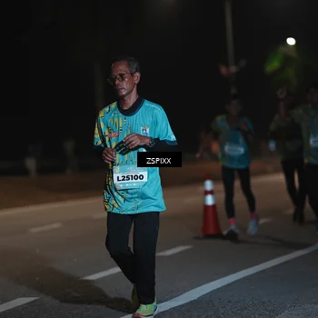 Runner Photo 5919001