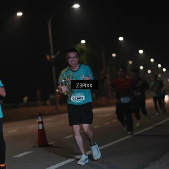Runner Photo 5919034