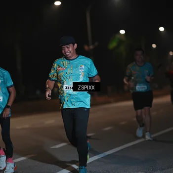 Runner Photo 5919035