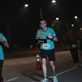 Runner Photo 5919046