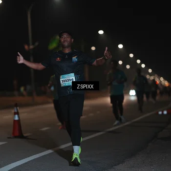 Runner Photo 5919080