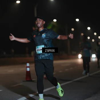 Runner Photo 5919092
