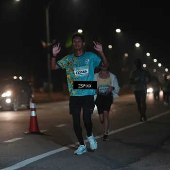 Runner Photo 5919121