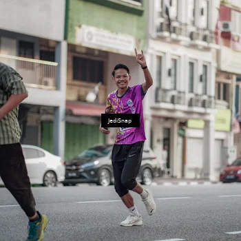 Runner Photo 5919145